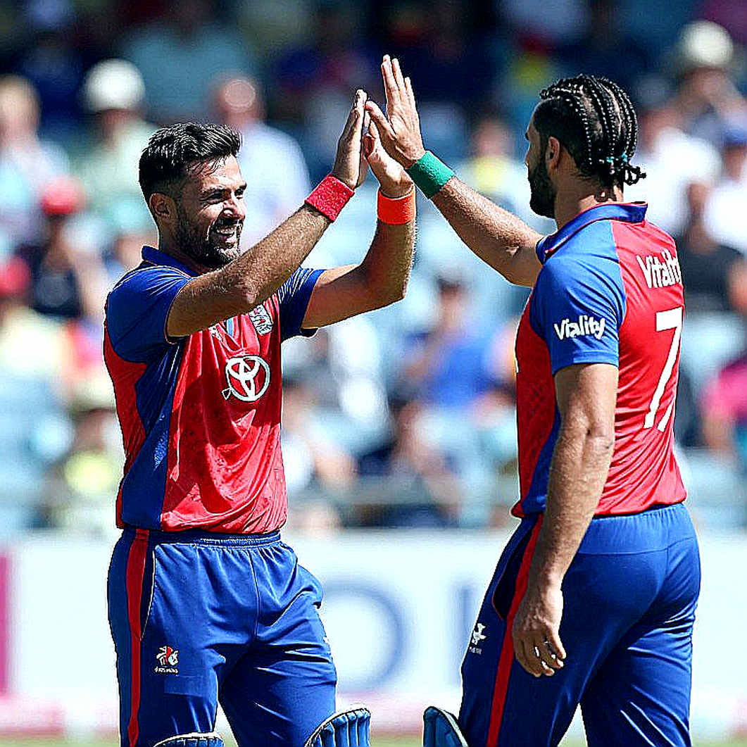 শেষ ৩১ বলের হিসাব: কোমল খানের পঞ্চাশে ফয়সালাবাদে শ্রীলঙ্কাকে হারাল পাকিস্তান